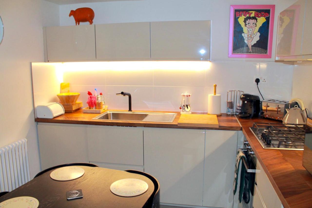 Vintage Styled House Central Camden 1
