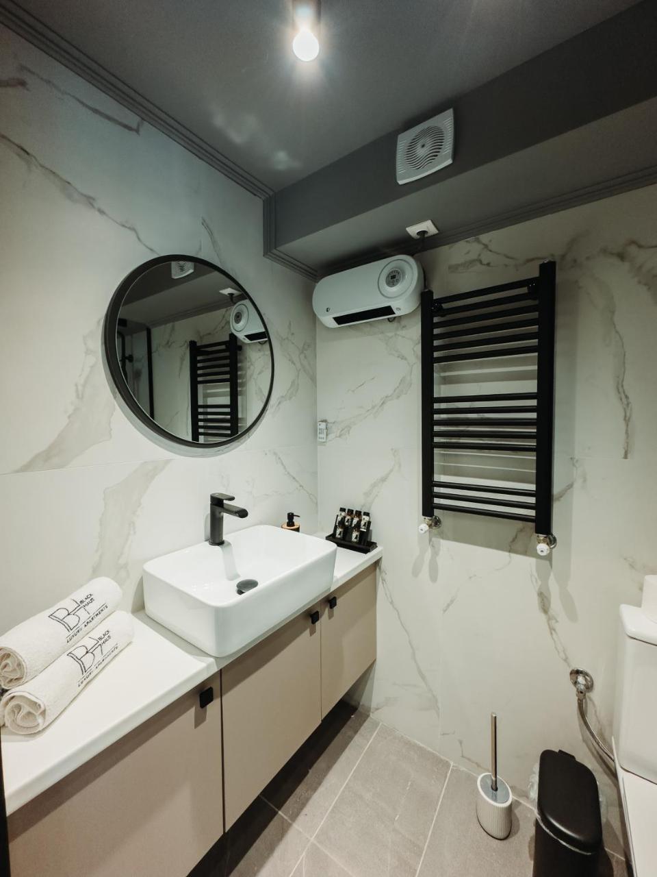 Blackhaus Family And Friends Deluxe Apartment
