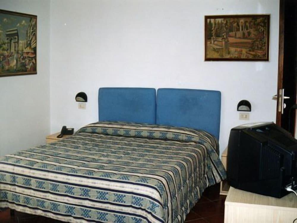 Hotel Cordova 2