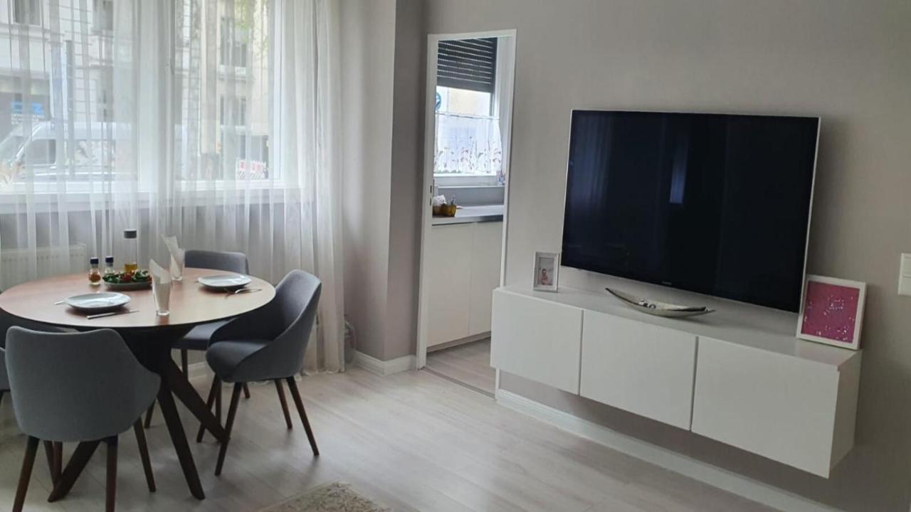 Apartment Im Zentrum Berlin Kudamm, City West 1