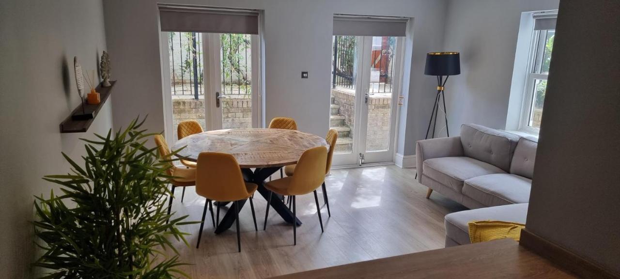 Lovely 3br Garden Apartment L Abbey Road, London