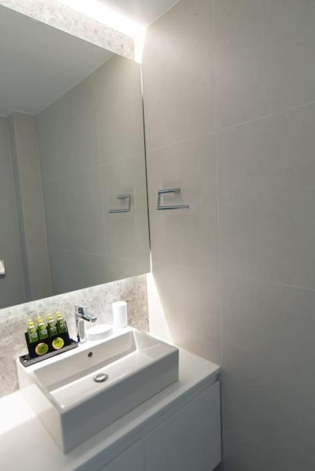 Modern Apartment Close To Athens City Center (Form_F2) (Adults Only)