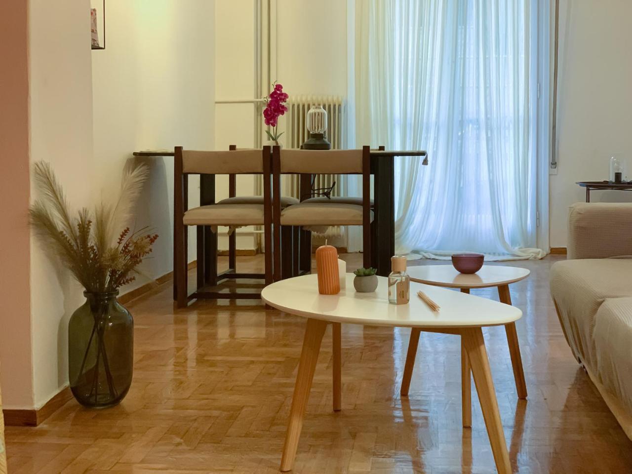 Cosy, Flat in Kypseli