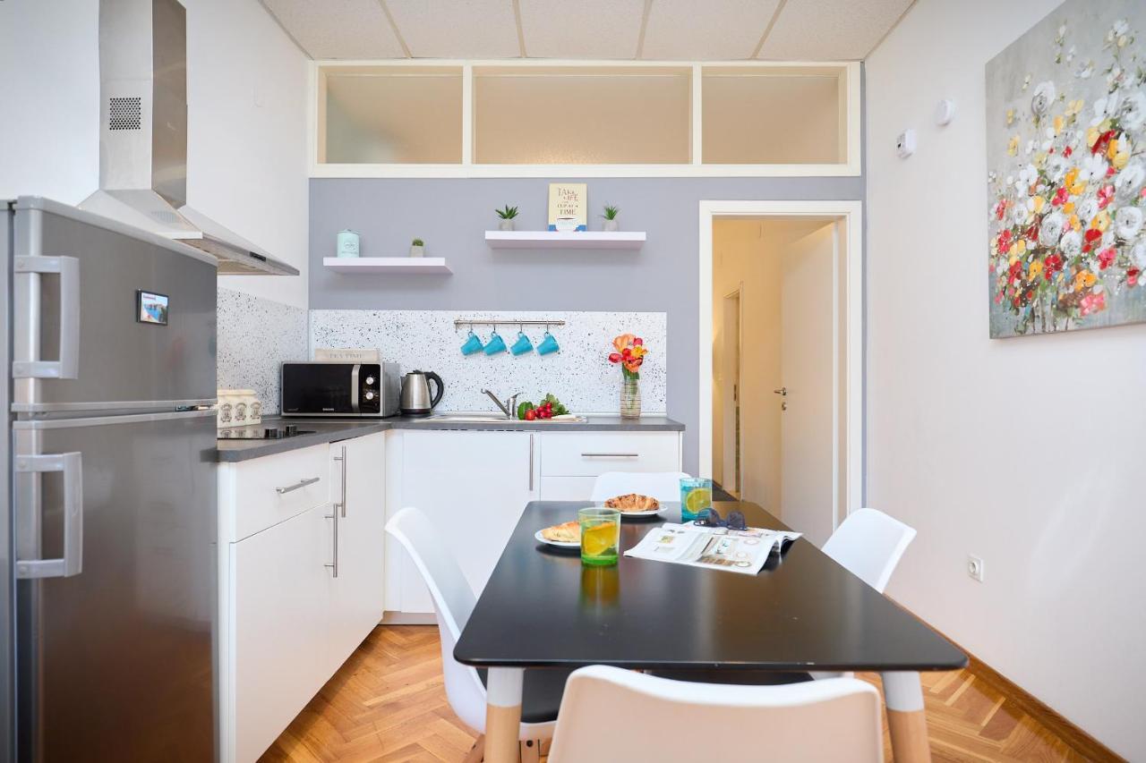 Apartment Aria 1