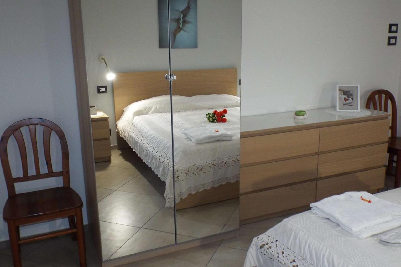 Cefalu Studio Room And Apartments 1