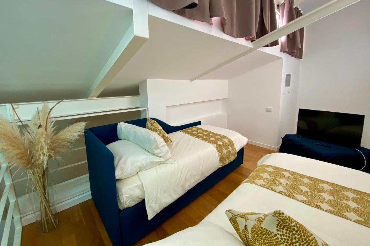 Murano Place - Filigrana House
