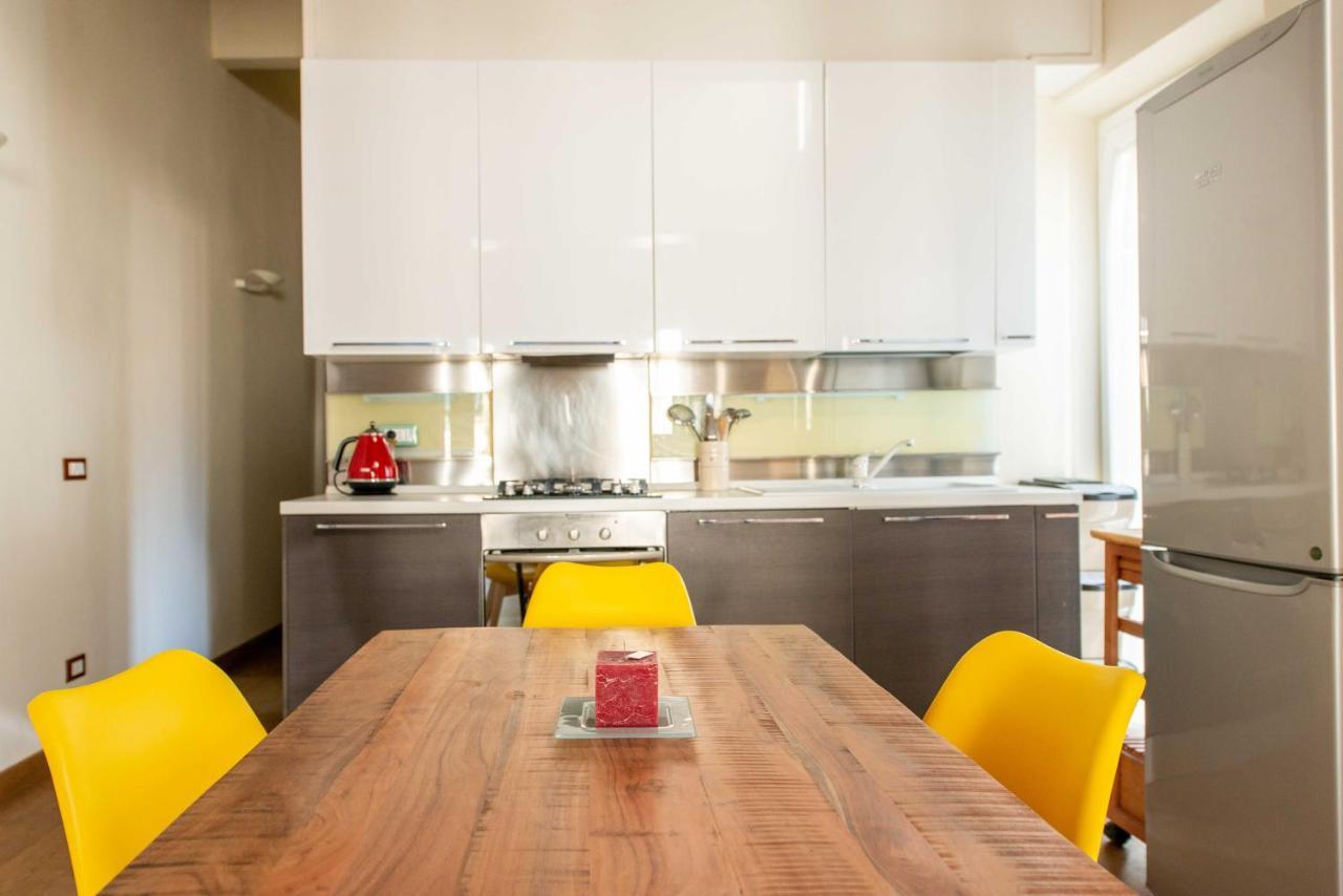 Modern, Bright Near Boboli Gardens & Santo Spirito - Homeunity 2