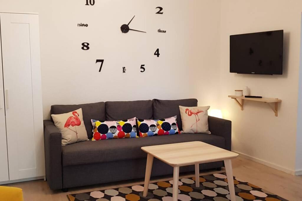 City Apartment Near Shooping Center, 6 Guests 2