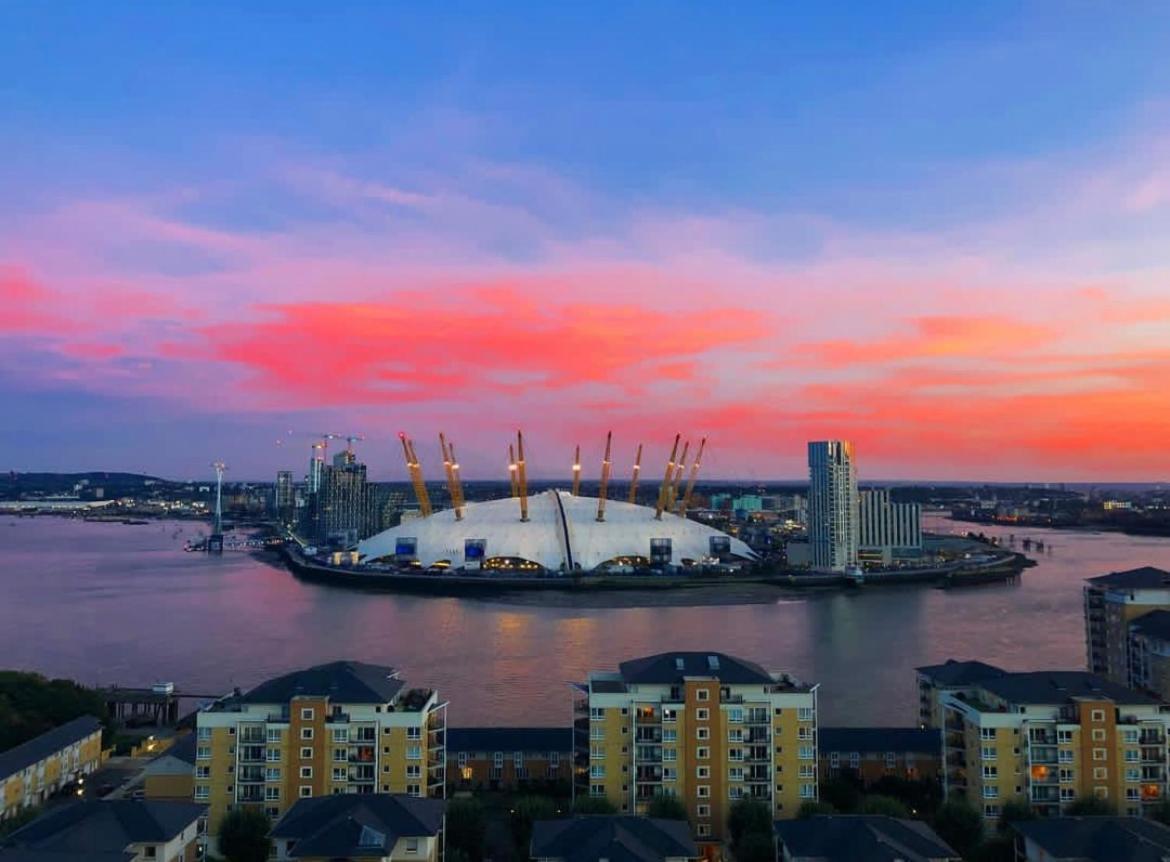 London Skylineviews 2 Bed 2 Bath Flat Near Canary Wharf, O2 & Excel