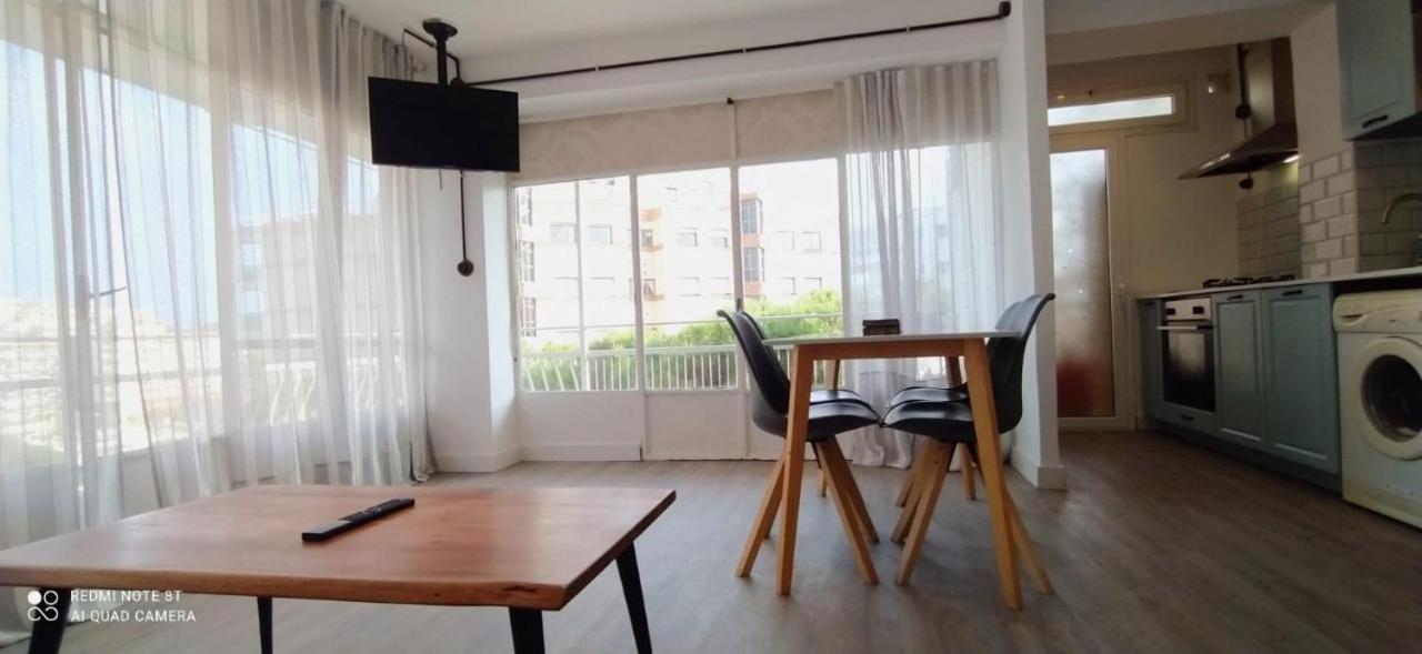Apartamento Turistico Playa Capellans, Salou. Wifi
