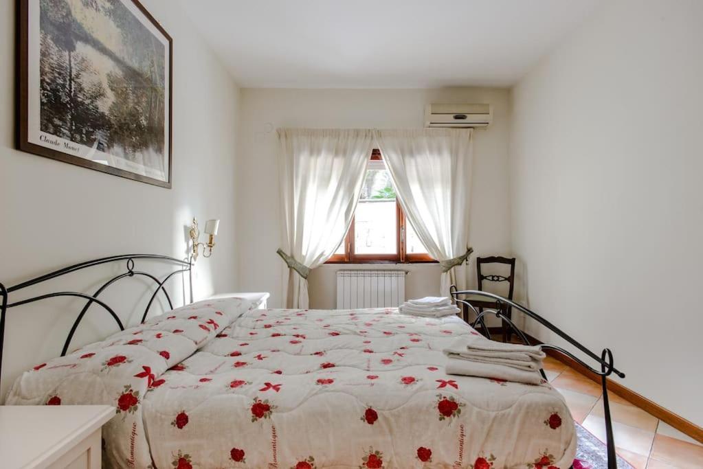Napoli Charming Apartments Salvator Rosa "Cool And Sweet" Parking Free