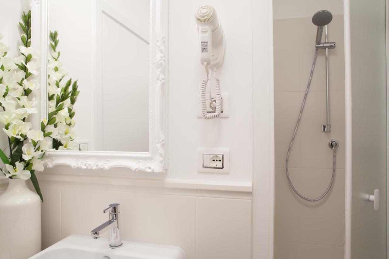 B&B Guicciardini 24 (Adults only) 1