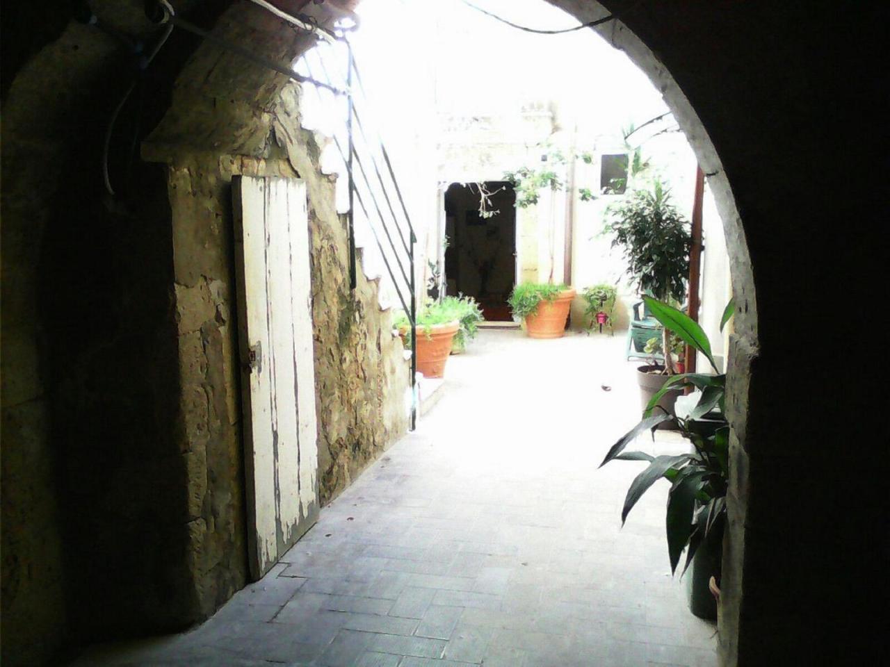Lungomare Elio Vittorini 2