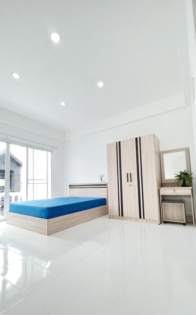 Bangkok Private 4bedrooms-Parking-Weekly Special Offer