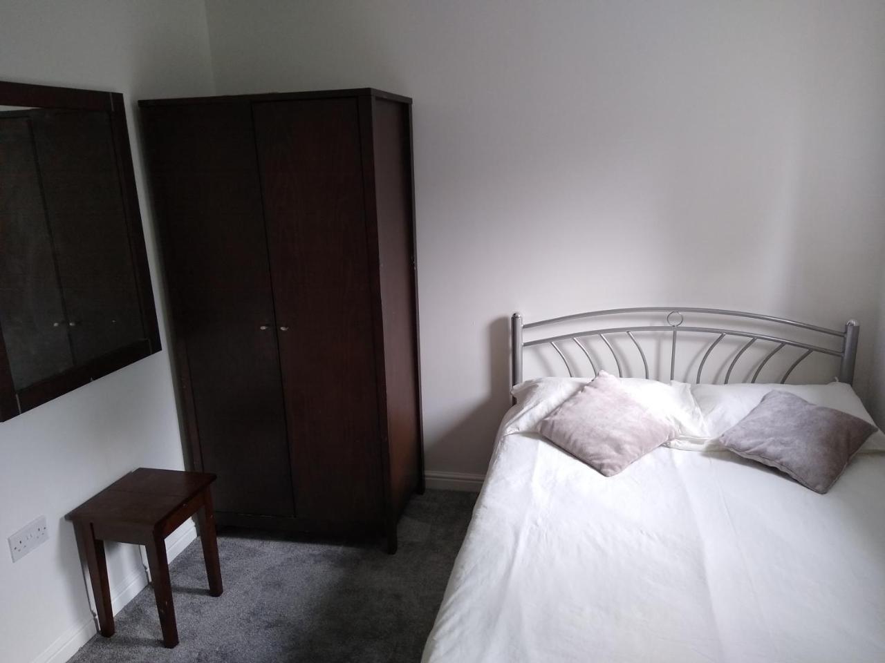 Stylish Private Double Room W/Ensuite 1