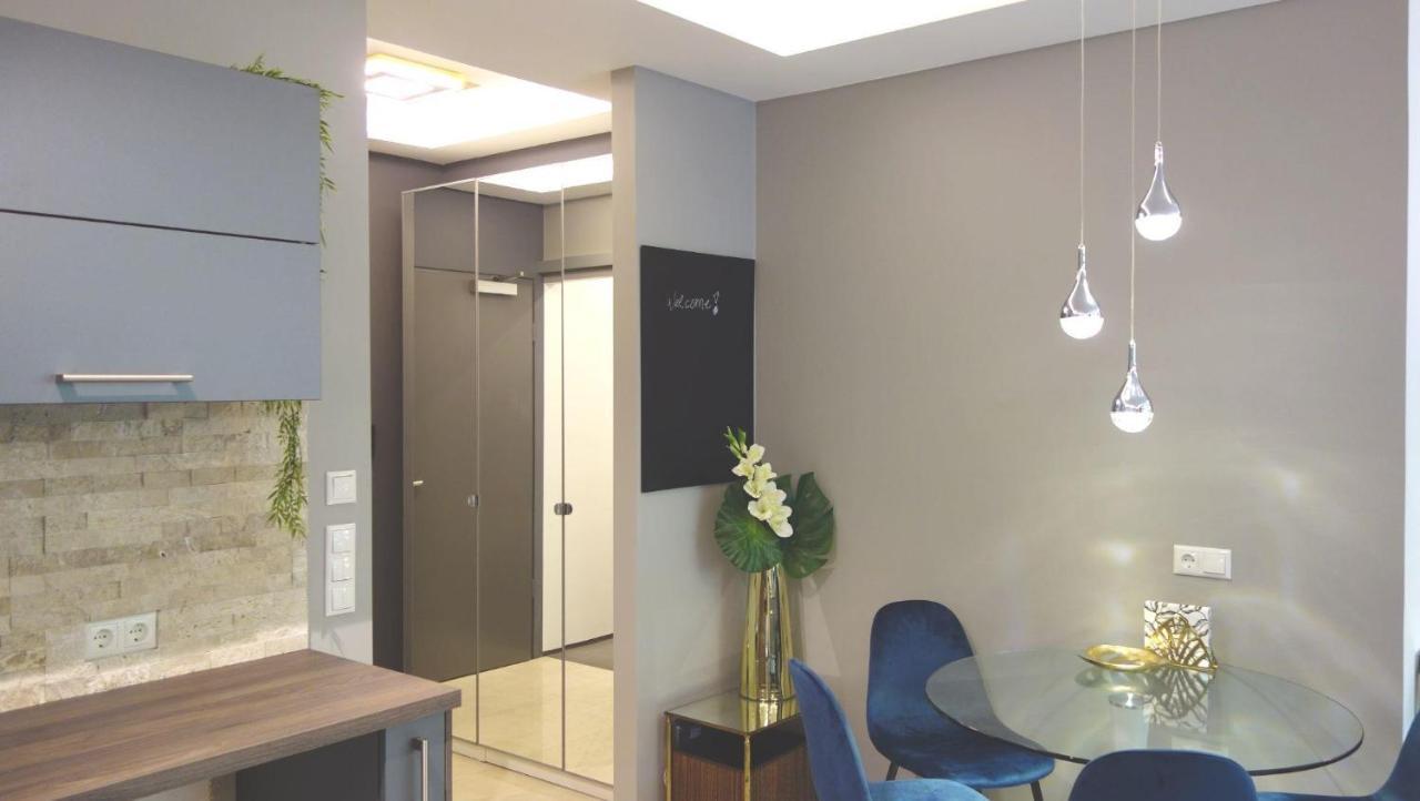 P1 Studio 2