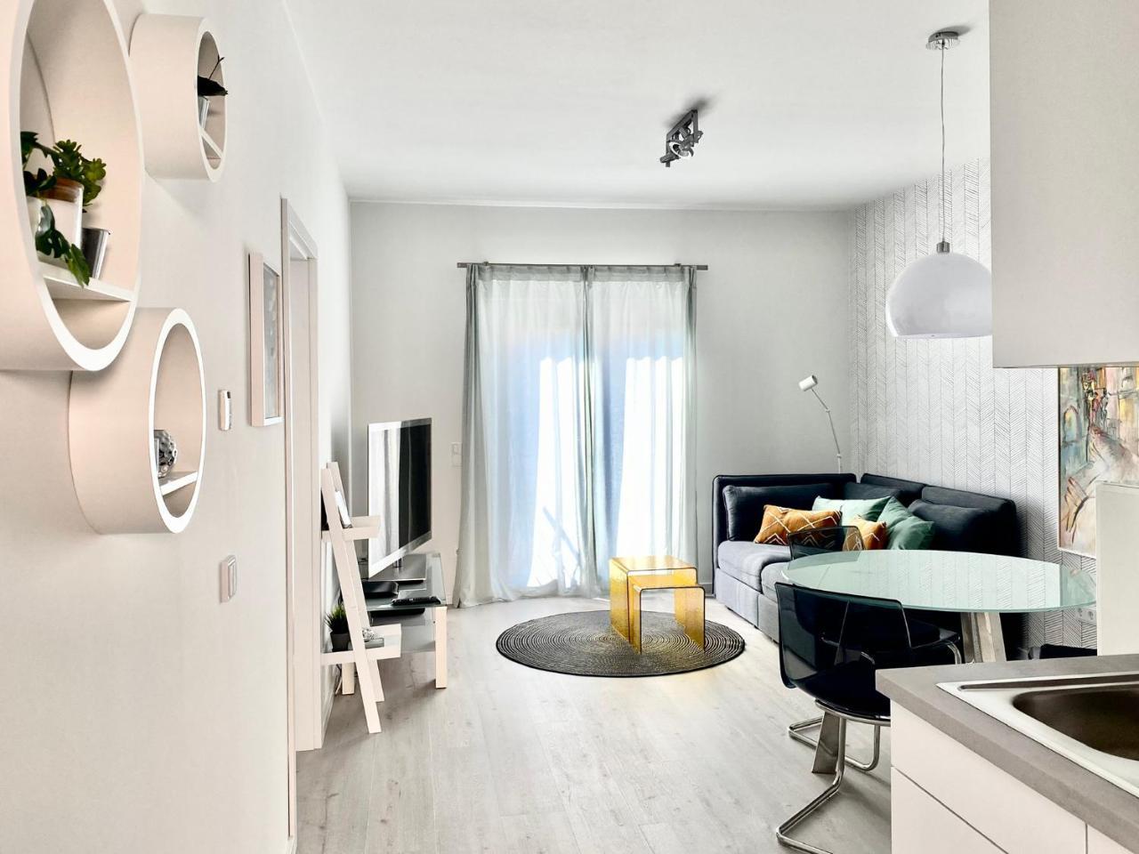 Modernes Apartment, Terrasse Und Garten Am Lilienthalpark Im Sudwesten Berlins