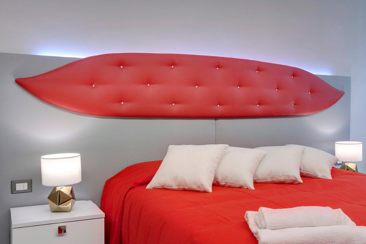 Elegant Suite Located Near Central Station of Florence