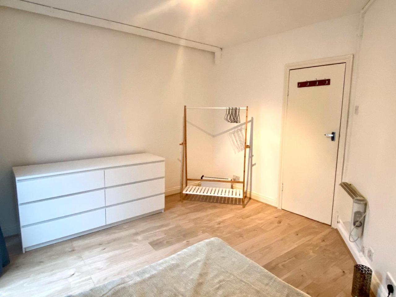Hoxton Studios by Dc London Rooms 1