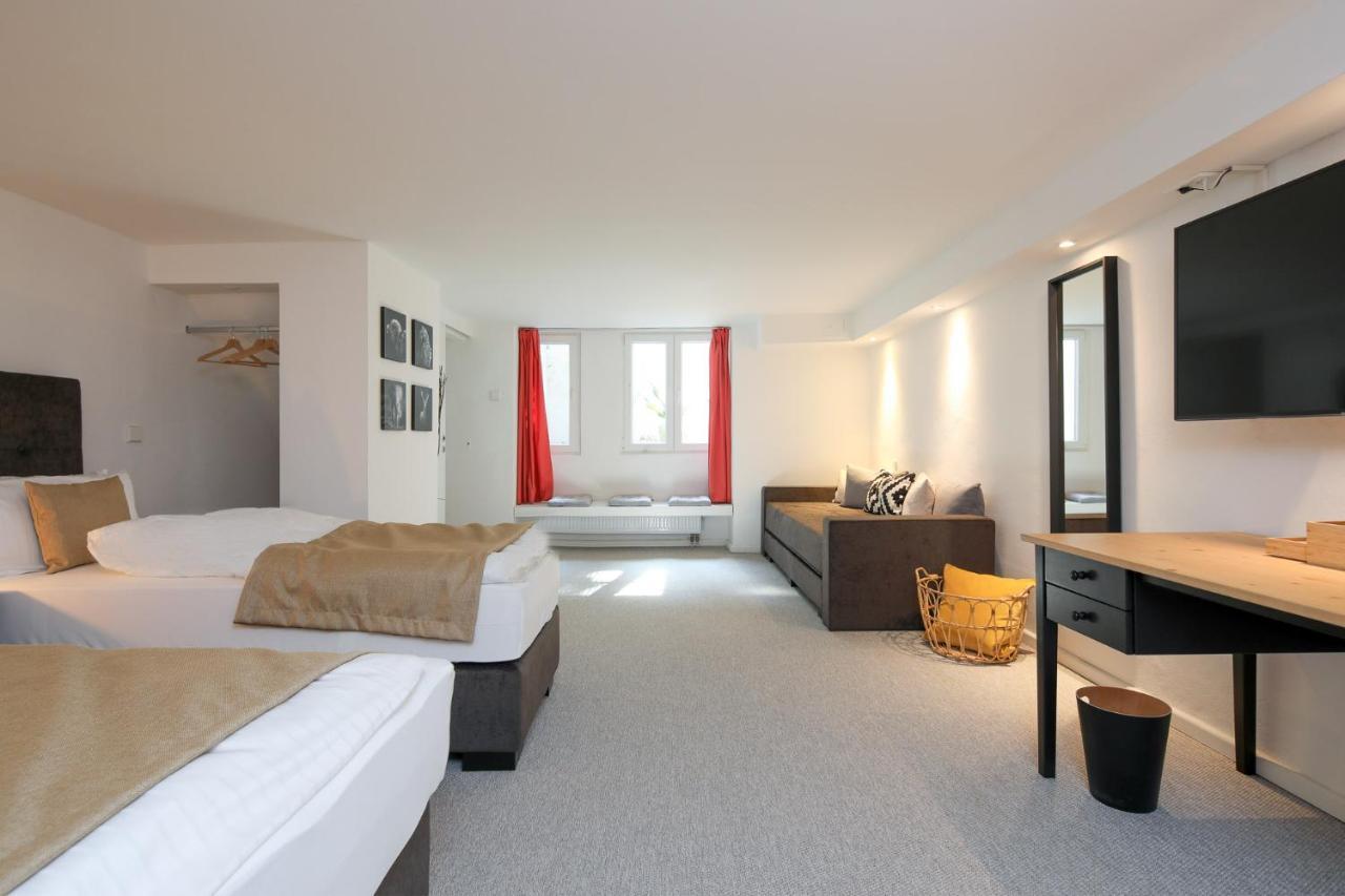 5 Personen Altbau Nahe Kurfurstendamm - Shakespeare 1