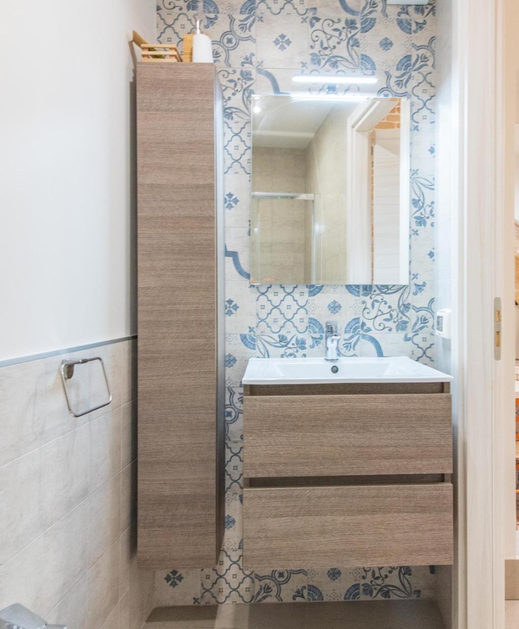 Tintori Suite 2