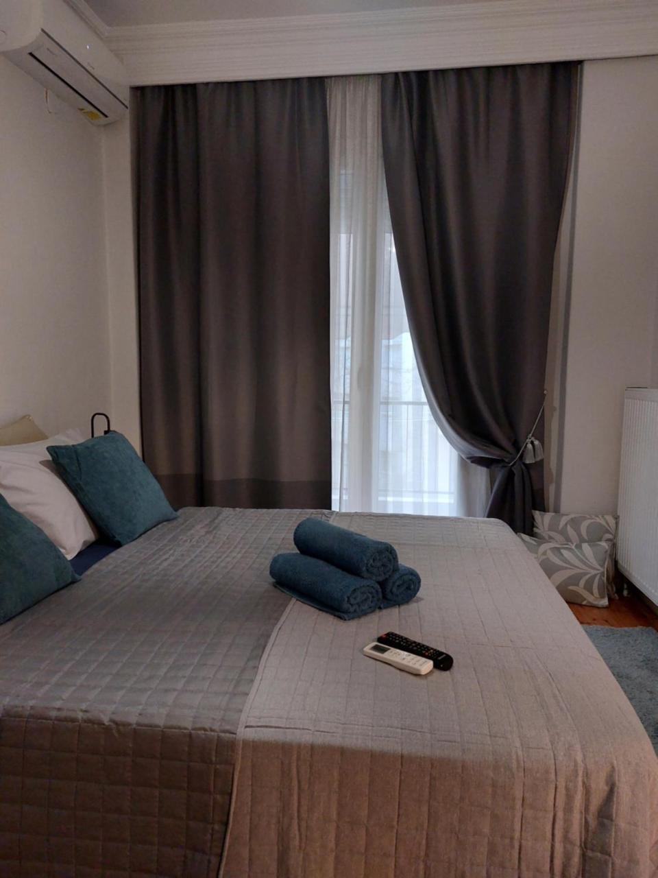 Antigonidon Square Luxury Apartment 1