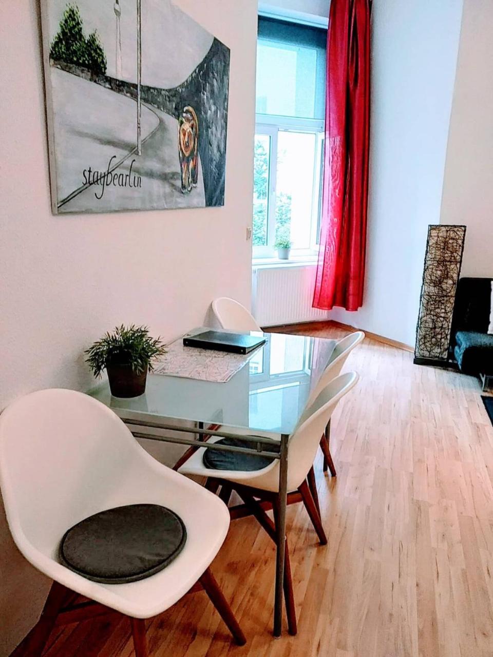 Quiet Studio Apartment in Prenzlauer Berg Near Mauerpark 2