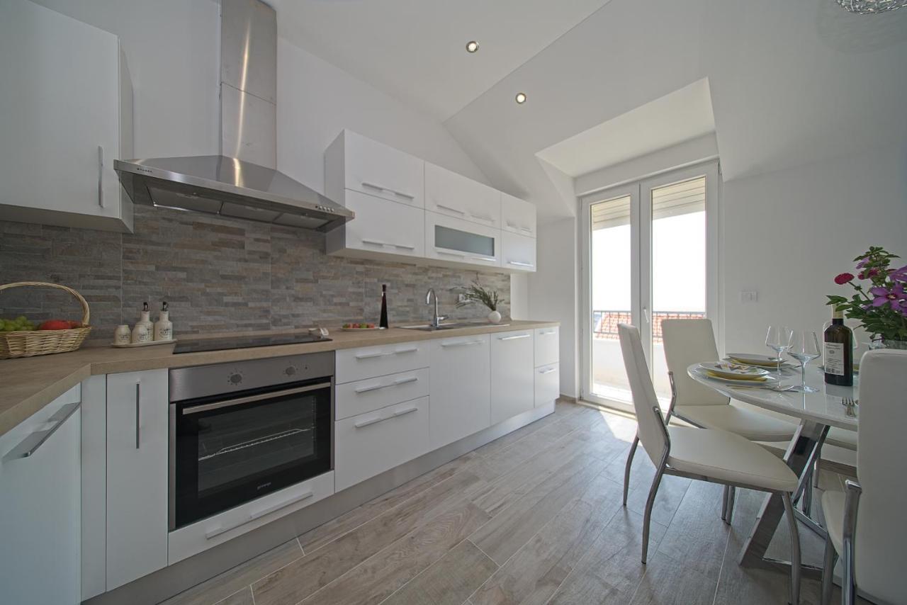 Apartment Dvina 1