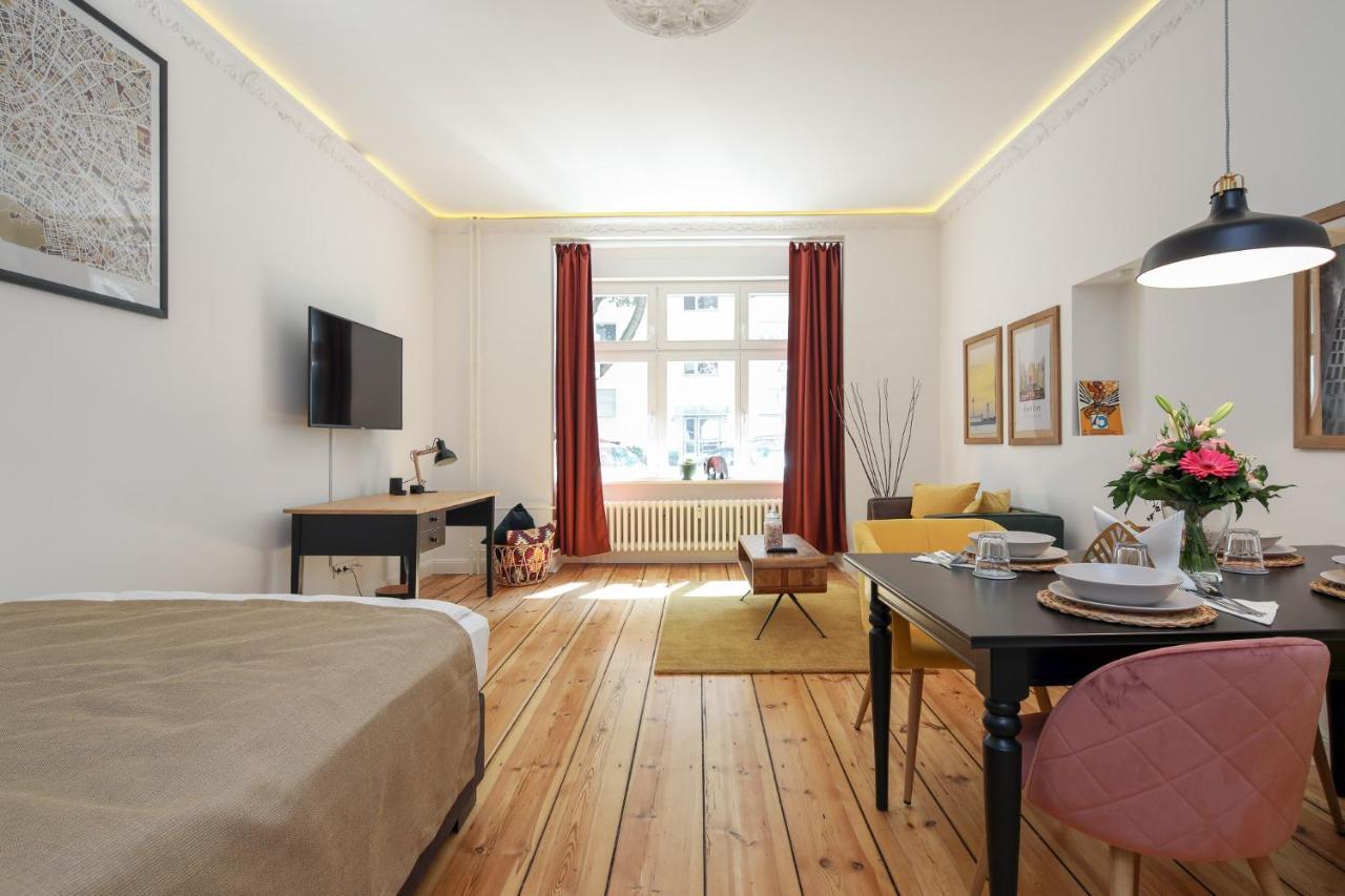 4 Personen Altbau Apartment Nahe Kurfurstendamm - Romeo & Julia 1