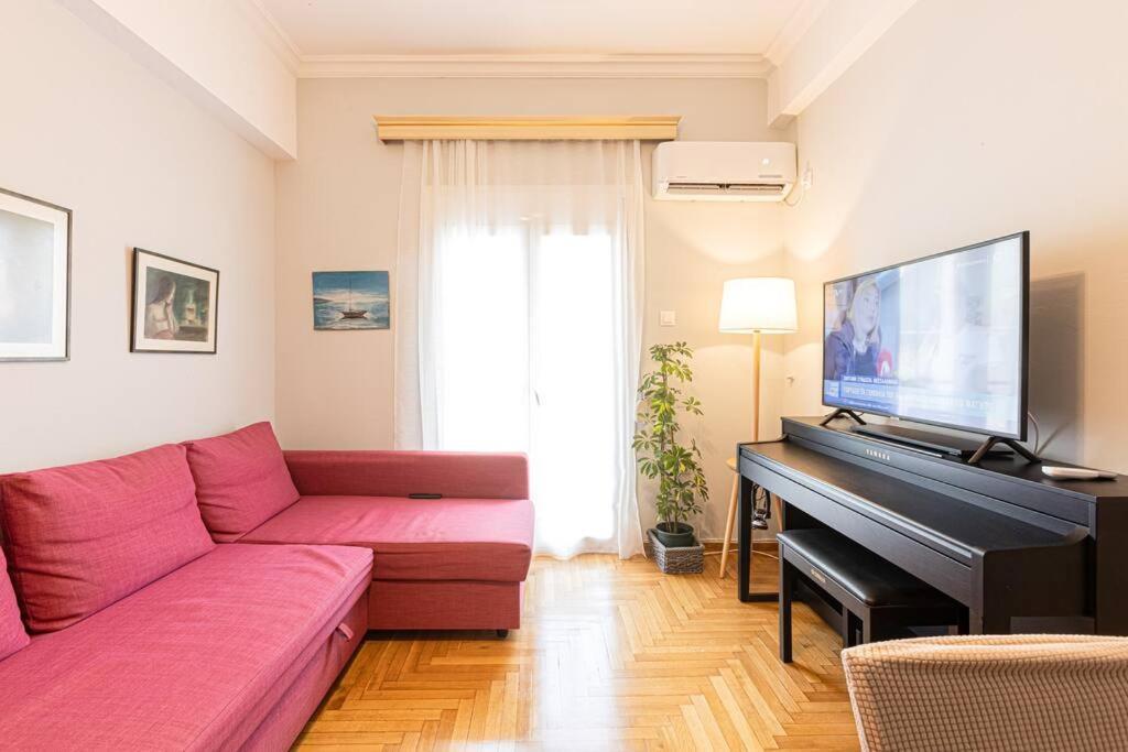 Heart of Koukaki Flat, 10’ Walk To Acropolis
