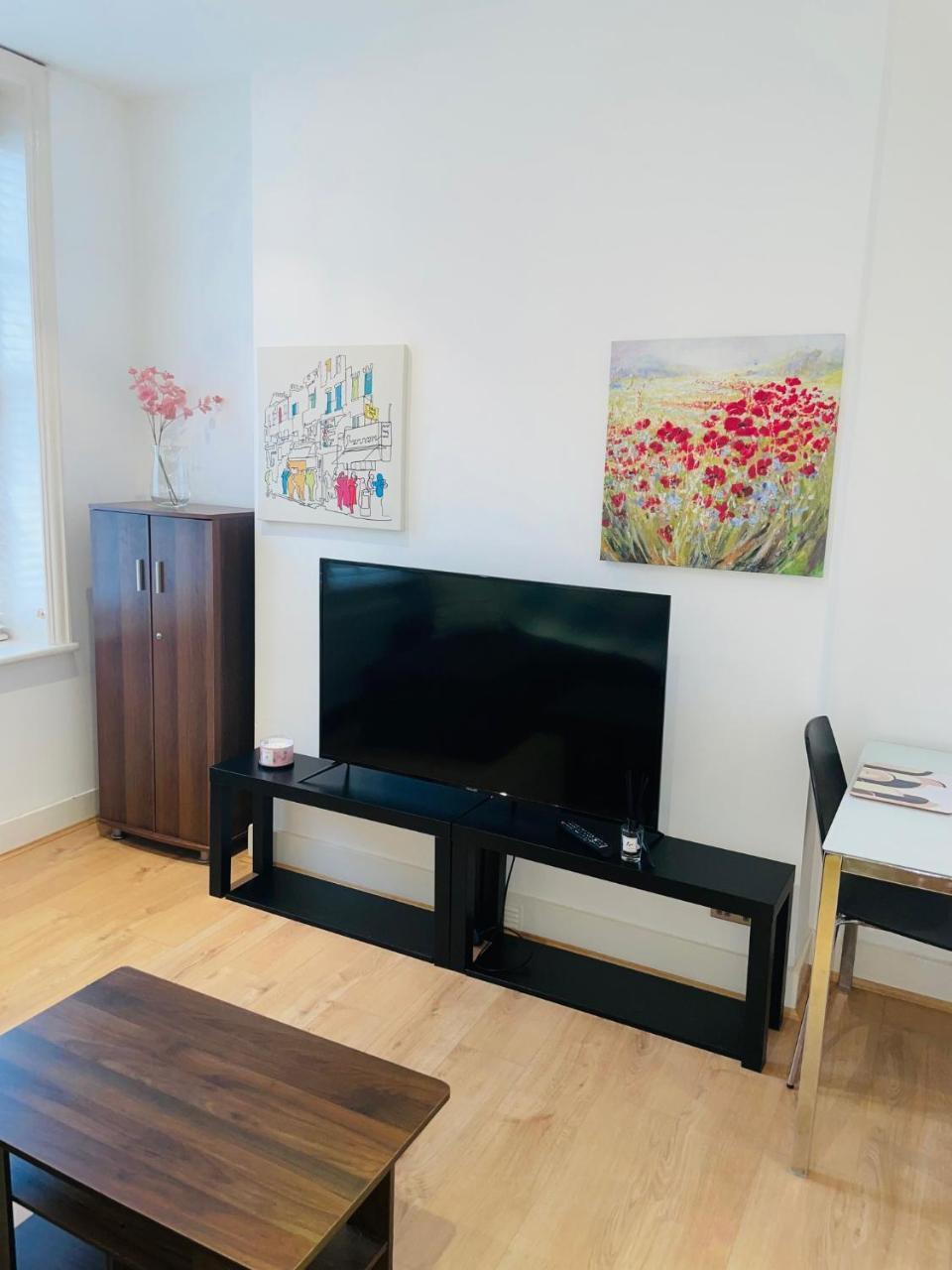 Amazing 2 Bedroom Apartment
