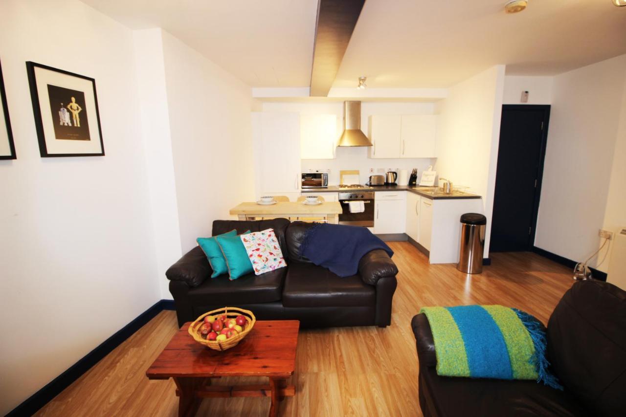 Spitalfields One Bedroom Apartment 2