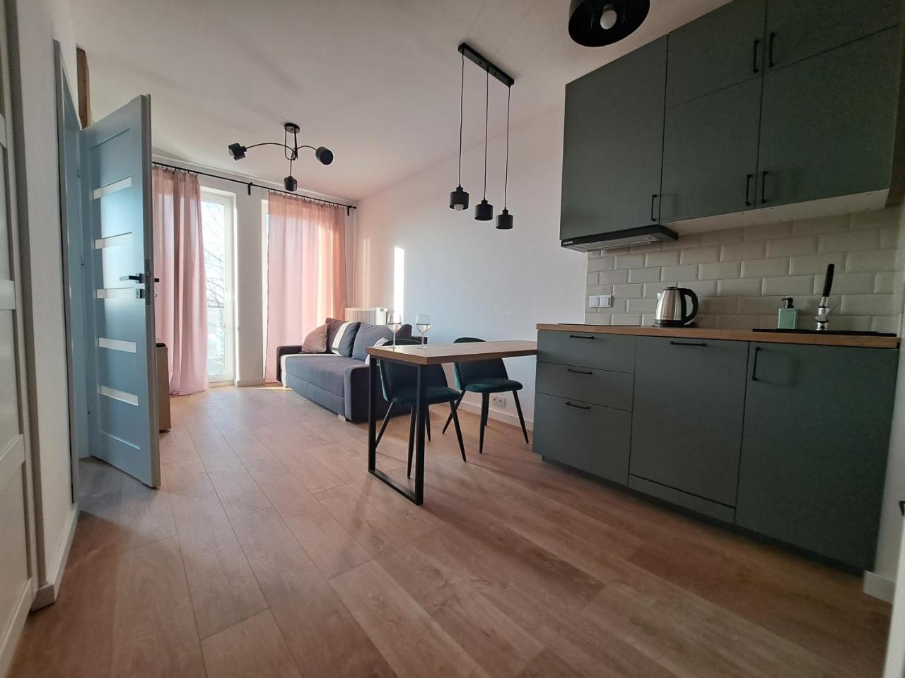 Chillout Airport Apartment Kl33 - Free Parking