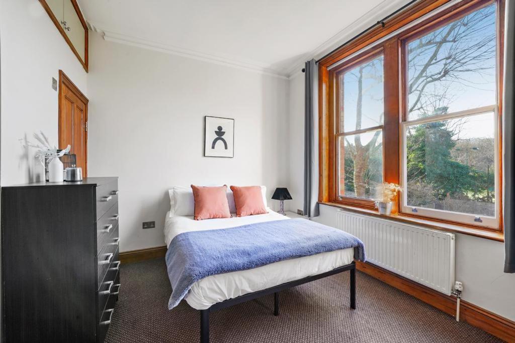Paddington Hububb Stay (Adults Only) 2