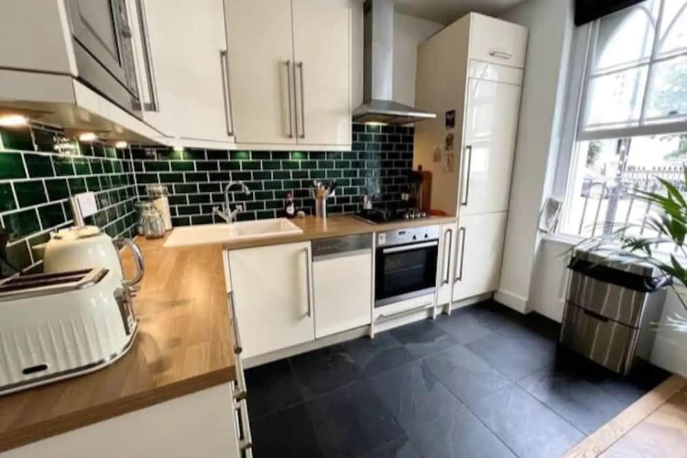 Quirky 1 Bedroom Apartment in Islington 1