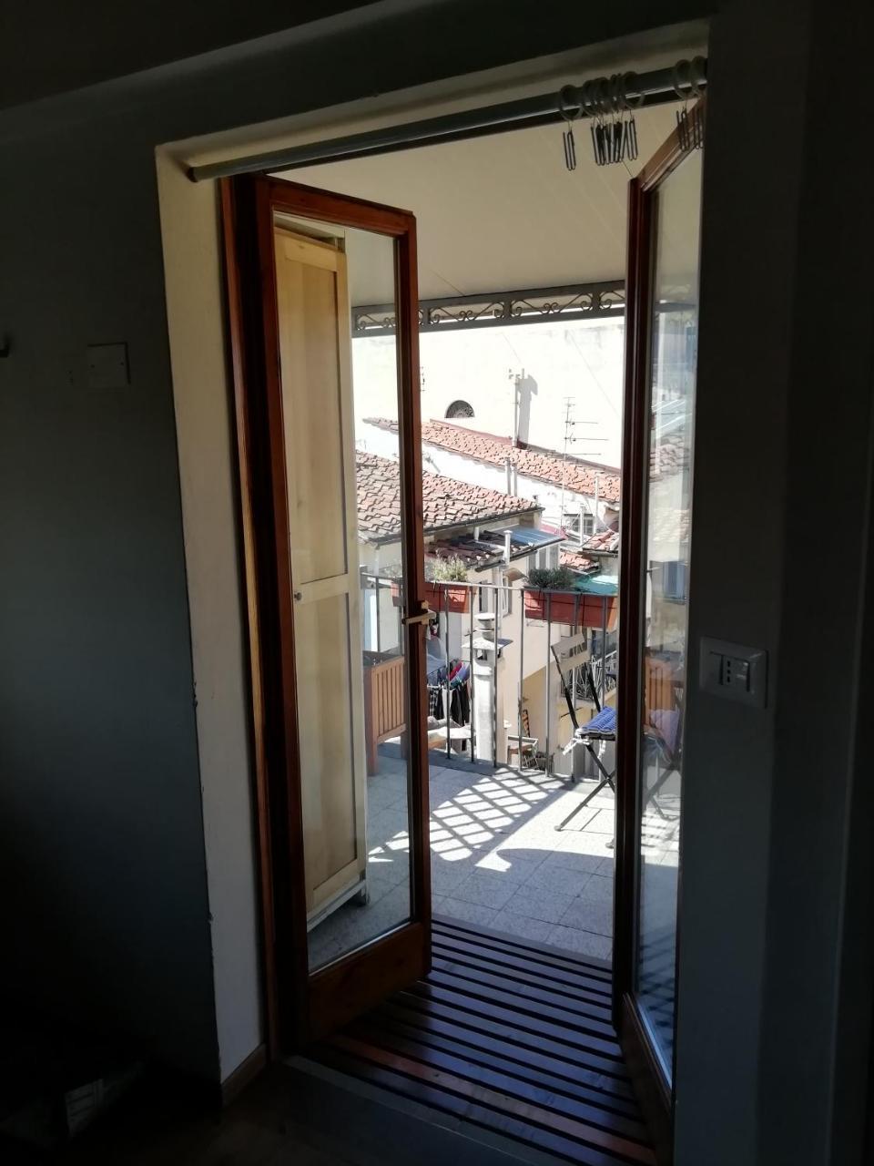 Small Rooftop Studio with Terrace Piccolo Monolocale Con Terrazza 2