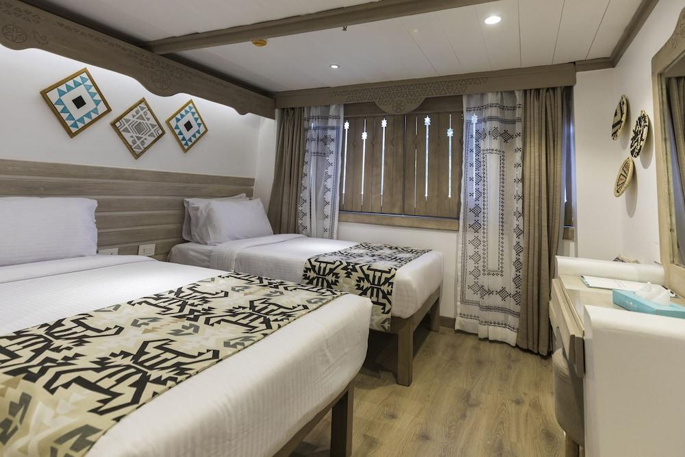 Sunrise Mahrousa Cruise