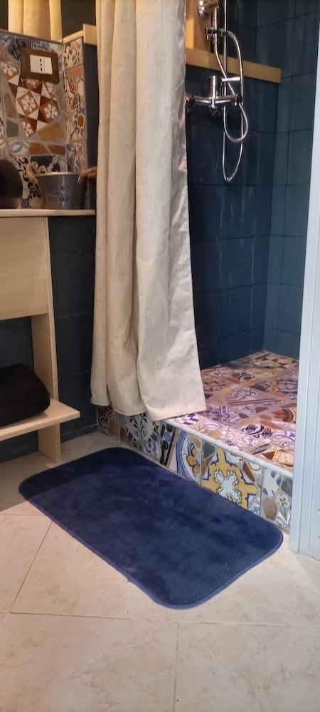 Lovley Studio in the Historical Center of Palermo 2