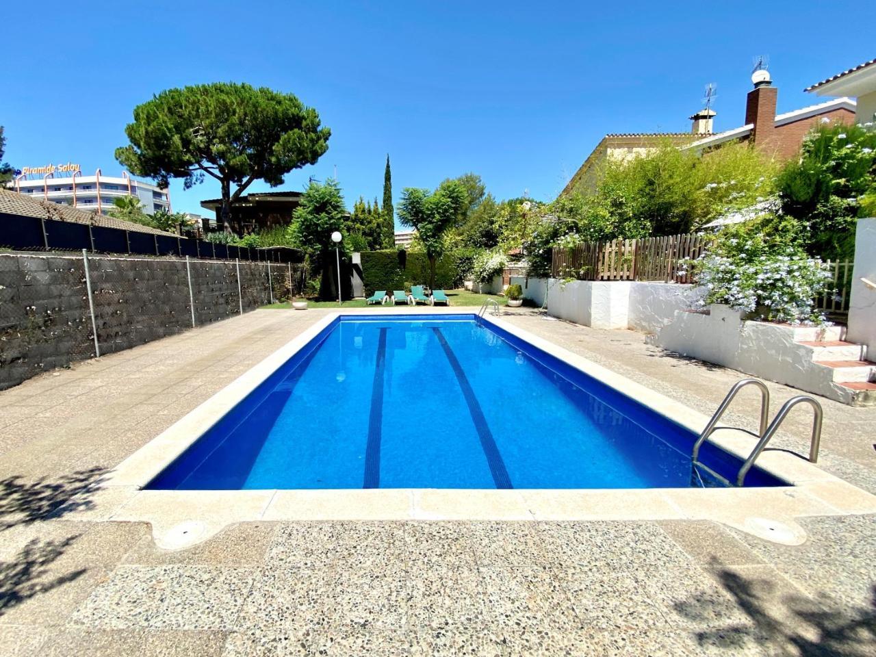 Victoria Beach Salou - Exclusive for Families