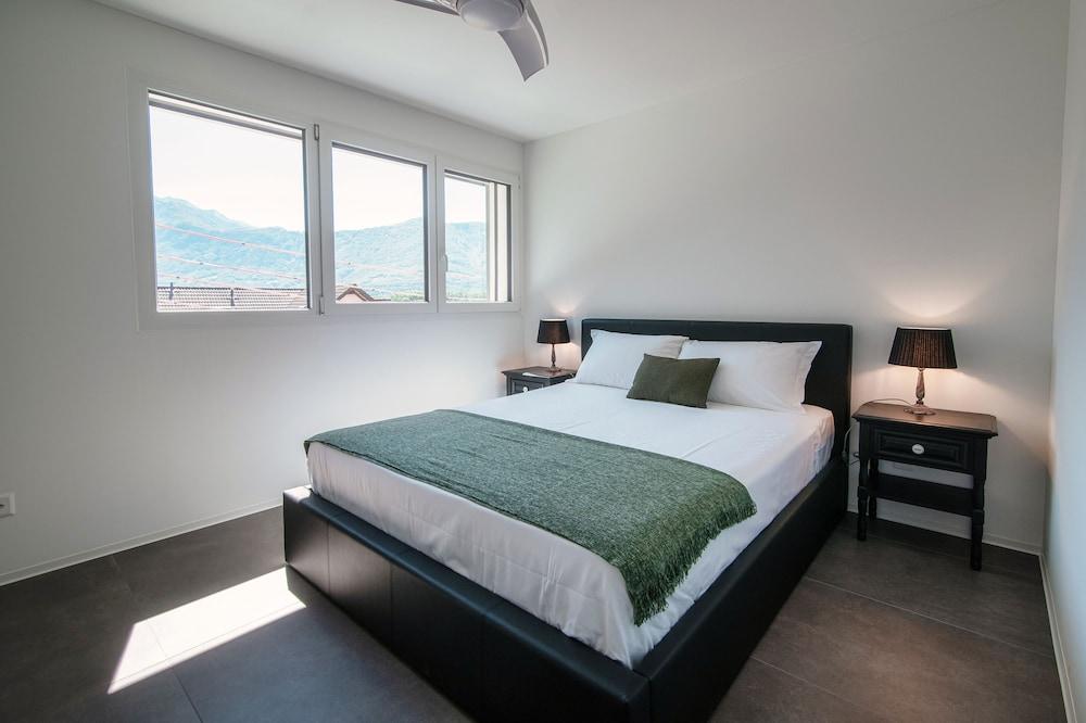Liom Apartment