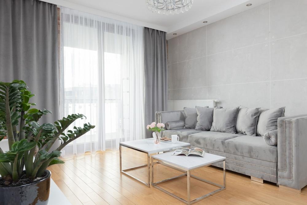 Apartment Wilanow by Renters Prestige