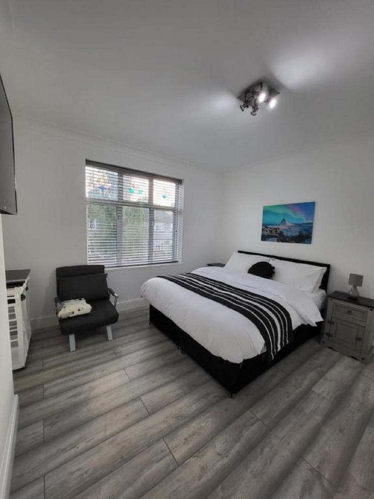 Top Luxury 2 Bed Apartment - London 2