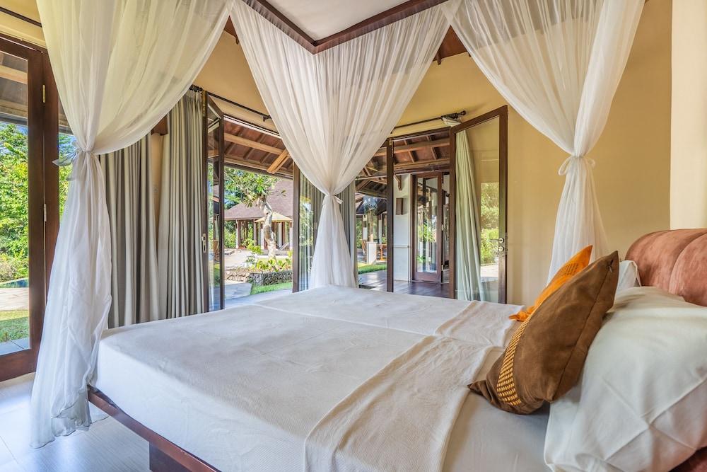 Tirta Tawar Villa 1