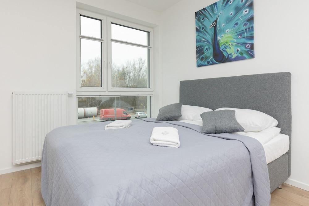 Studio Nocznickiego 4 Guests by Renters