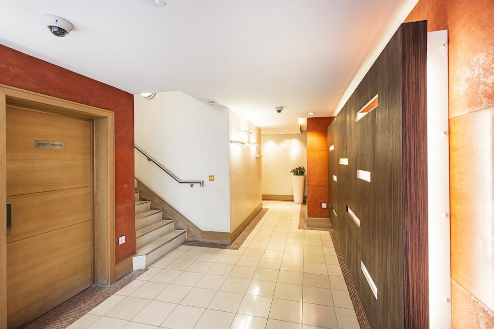 Av Stays Central London 2 Bedroom Riverside 2