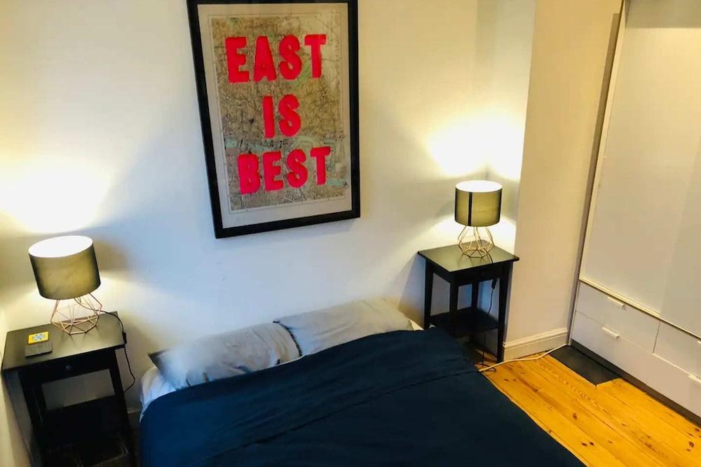 Stylish And Light 2 Bedroom Flat in Bethnal Green 2