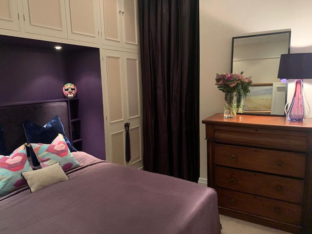Charming And Full of Character Apartment 2
