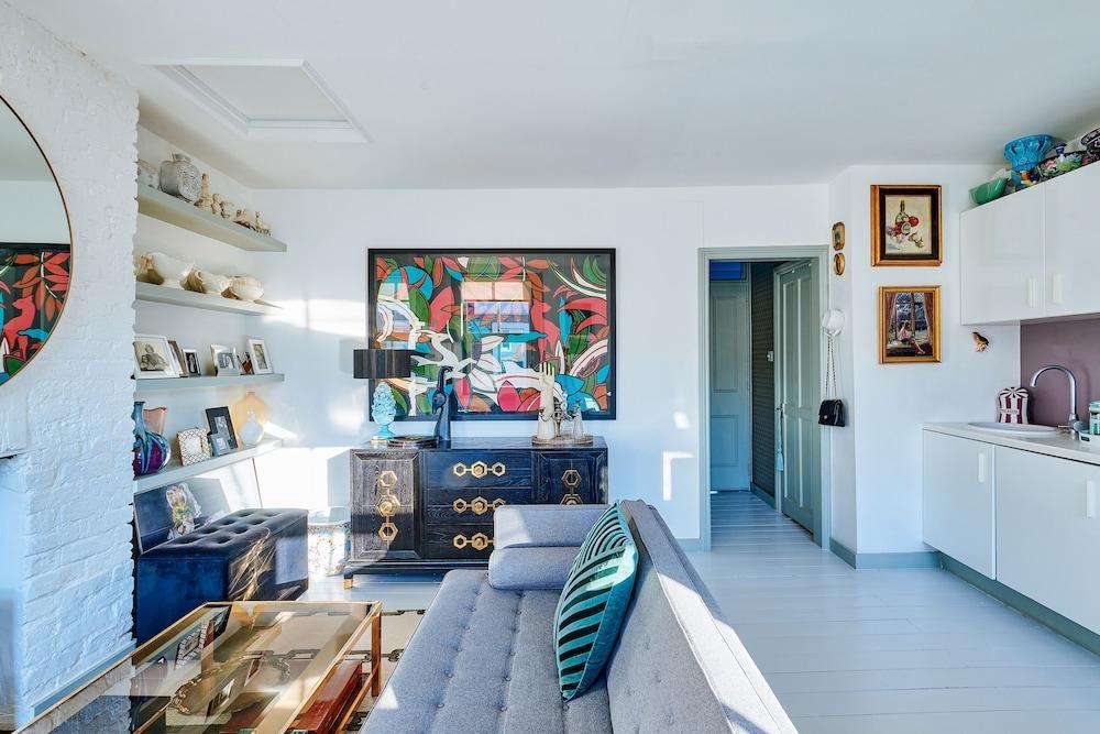 Stylish Notting Hill Photographers Apartment