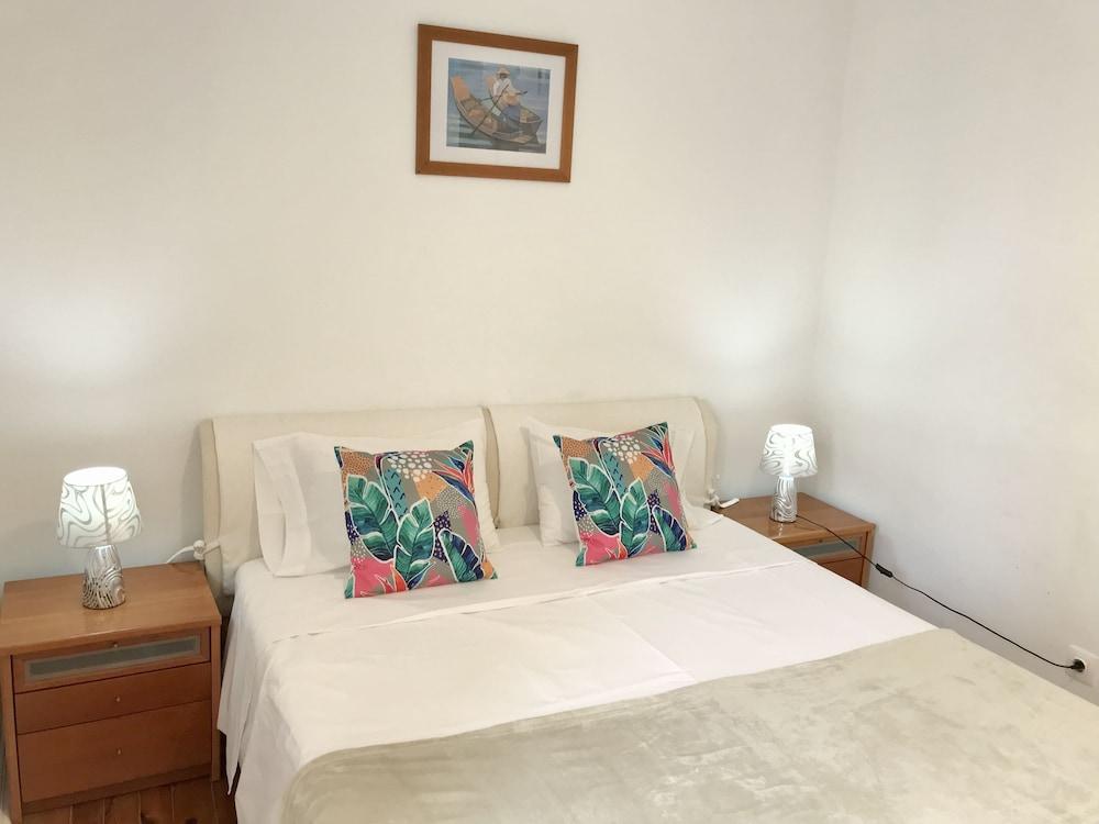 Lovely Room 2