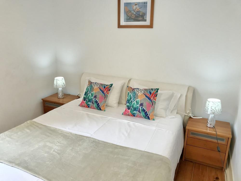 Lovely Room 1
